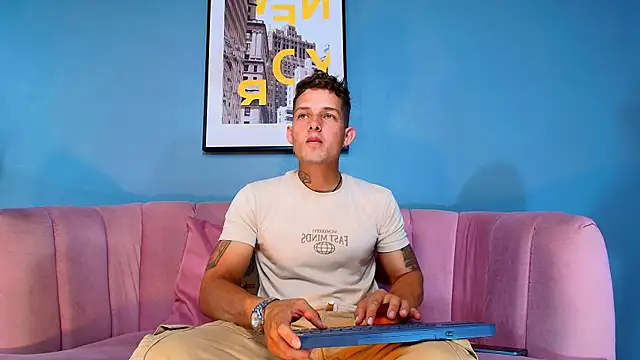 Snapshot of _angel_rivera chatting on 28, 2, 2026 angel rivera online show from 28, 2, 2026