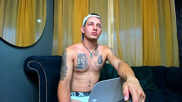 Snapshot of _angel_rivera chatting on 29, 6, 2026 angel rivera online show from 29, 6, 2026