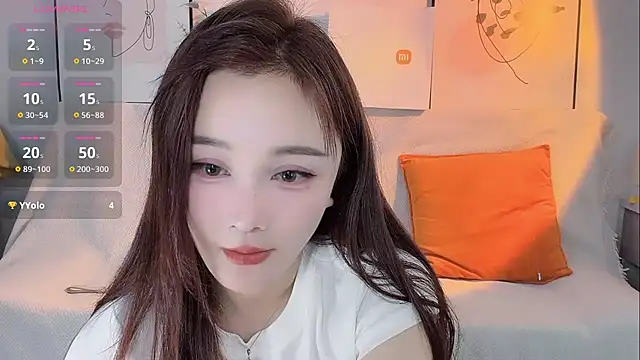 Lisa-295188 online show from 8, 5, 2026