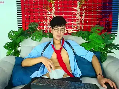 Snapshot of ThiiagoSaeenz chatting on 28, 2, 2026 ThiiagoSaeenz online show from 28, 2, 2026