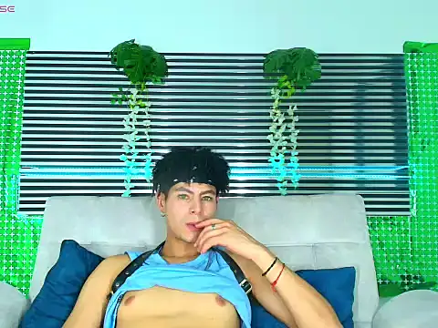 Snapshot of ThiiagoSaeenz chatting on 19, 3, 2026 ThiiagoSaeenz online show from 19, 3, 2026