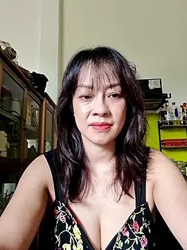 Snapshot of Baby-bigboobs2026 chatting on 29, 6, 2026 Baby-bigboobs2026 online show from 29, 6, 2026