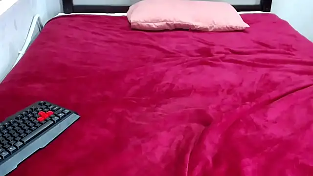 Snapshot of BlaqRosexox chatting on 27, 2, 2026 BlaqRosexox online show from 27, 2, 2026