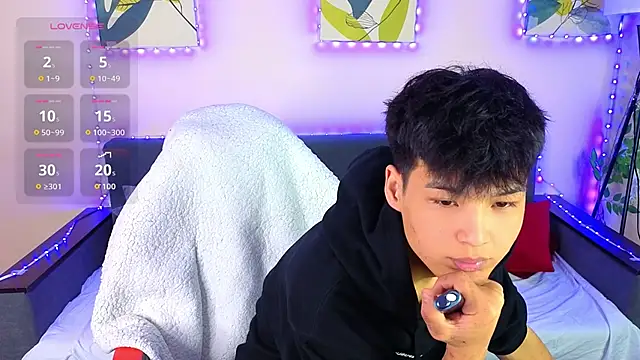 Snapshot of XanneLL chatting on 15, 3, 2026 XanneLL online show from 15, 3, 2026