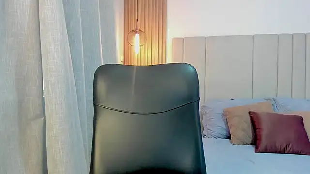 Snapshot of Victoria_Rosee chatting on 25, 5, 2026 Victoria Rosee online show from 25, 5, 2026