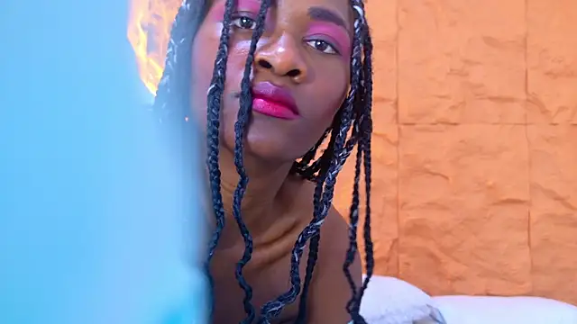 Nahomi Williams  online show from 30, 4, 2026