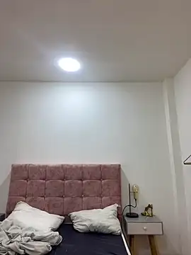 Annie bonnie  online show from 27, 2, 2026