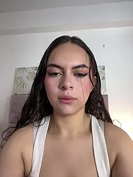 Annie bonnie  online show from 3, 8, 2026