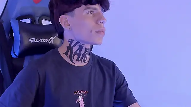 Snapshot of Angel_eros_ chatting on 17, 3, 2026 Angel eros online show from 17, 3, 2026