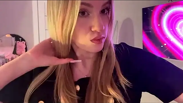 Snapshot of Between_Eeys chatting on 9, 3, 2026 Between Eeys online show from 9, 3, 2026