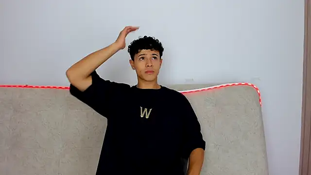  Alex Colton online show from 29, 4, 2026