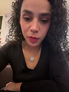 SirenStell0 online show from 11, 3, 2026