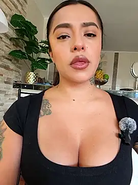 foxxy lover online show from 1, 5, 2026