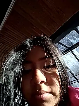 Noa Baker online show from 1, 5, 2026