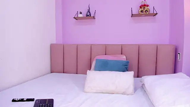 sam doll  online show from 7, 5, 2026