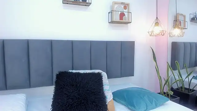 sam doll  online show from 1, 8, 2026