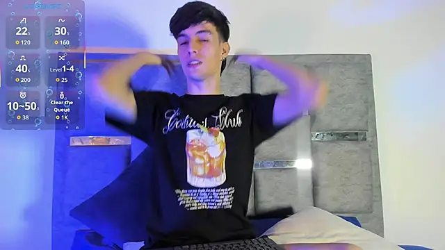 axxxel twink online show from 3, 5, 2026