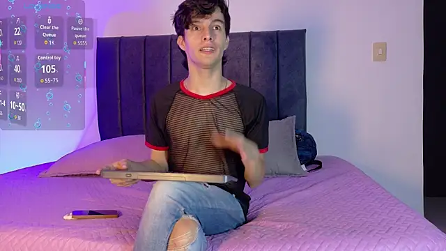 axxxel twink online show from 5, 7, 2026