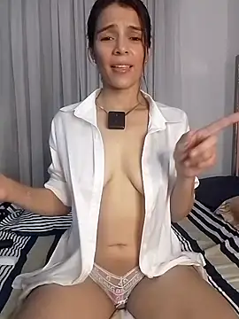 EvaMiranda online show from 7, 7, 2026