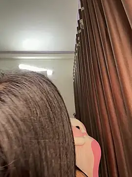 wang1472581 online show from 12, 2, 2026