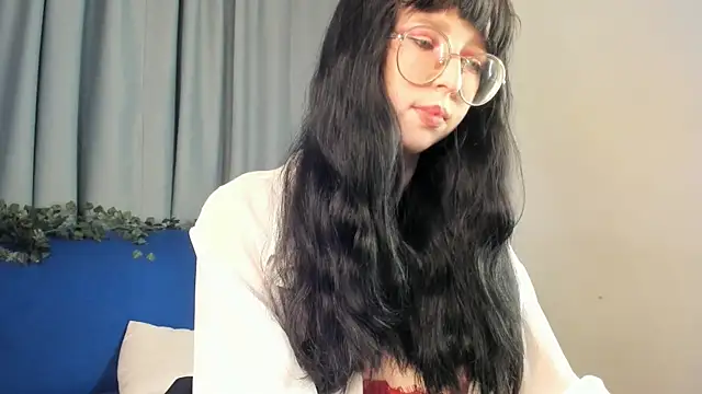 CosmicGleam online show from 3, 5, 2026