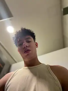 yoursexyjose online show from 20, 6, 2026