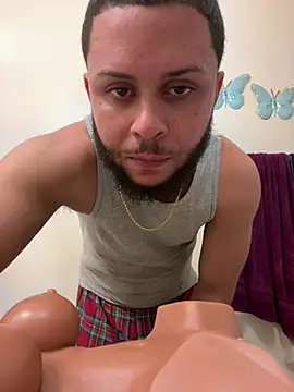 Tu PaPi Favorito online show from 2, 7, 2026