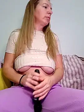 Snapshot of sexyrubyta chatting on 20, 3, 2026 sexyrubyta online show from 20, 3, 2026