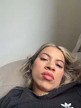 Mia Rosee1 online show from 28, 6, 2026