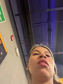 Mia Rosee1 online show from 8, 7, 2026