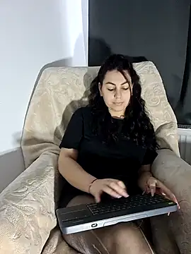 AbellaDesiree online show from 2, 3, 2026