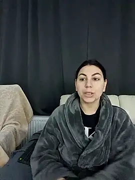 AbellaDesiree online show from 6, 3, 2026