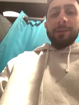 Snapshot of robeertiito chatting on 17, 3, 2026 robeertiito online show from 17, 3, 2026