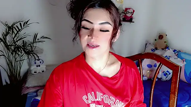 Snapshot of NathalialLooes chatting on 25, 6, 2026 NathalialLooes online show from 25, 6, 2026
