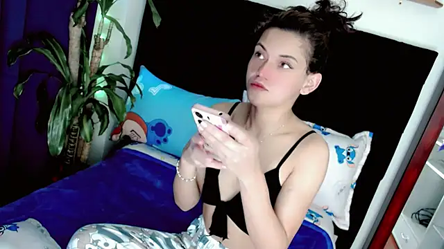 Snapshot of NathalialLooes chatting on 23, 7, 2026 NathalialLooes online show from 23, 7, 2026
