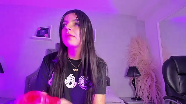 Snapshot of KarelyMitchel chatting on 21, 2, 2026 KarelyMitchel online show from 21, 2, 2026