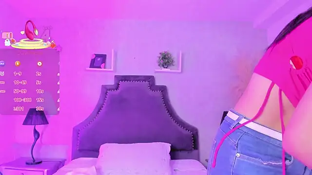 KarelyMitchel online show from 1, 5, 2026
