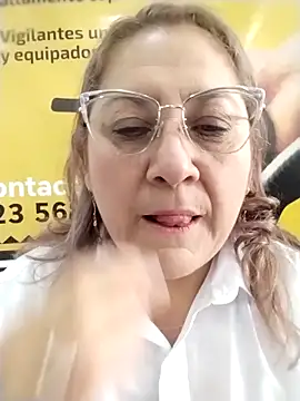 Snapshot of JULIETA_21- chatting on 14, 3, 2026 JULIETA 21- online show from 14, 3, 2026