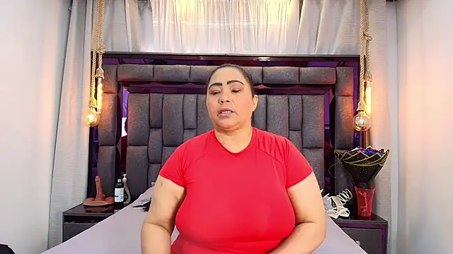 Karina Mendoza online show from 1, 5, 2026