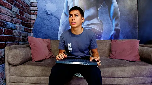 Aron pulse online show from 23, 2, 2026