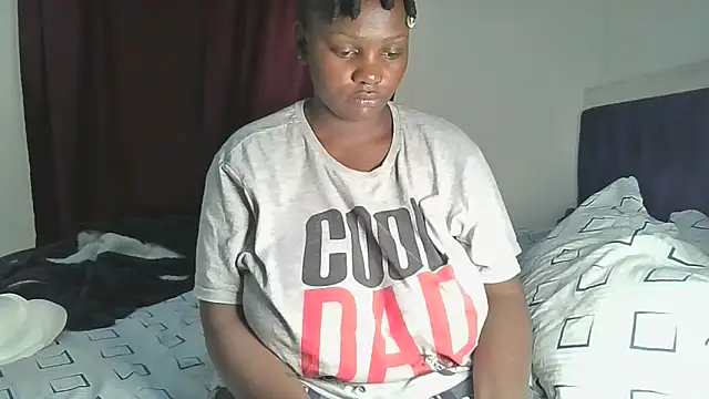 Snapshot of MIlk_Spray_ chatting on 4, 3, 2026 MIlk Spray online show from 4, 3, 2026