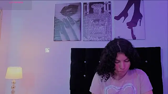 Zoe-yanin online show from 9, 3, 2026