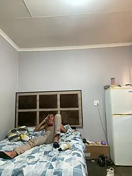 Snapshot of MfanayaSpantu09767 chatting on 11, 3, 2026 MfanayaSpantu09767 online show from 11, 3, 2026