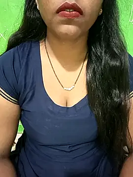 Snapshot of Parul-009 chatting on 1, 3, 2026 Parul-009 online show from 1, 3, 2026