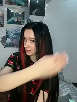 Carolina G0lden online show from 9, 3, 2026