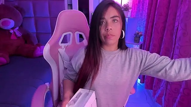 Snapshot of liany_taylor chatting on 25, 2, 2026 liany taylor online show from 25, 2, 2026