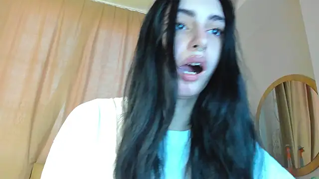 Lesyalisss online show from 15, 6, 2026