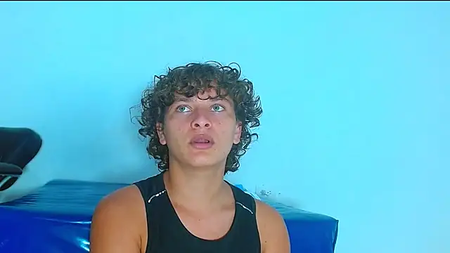 Snapshot of arielnoir6958 chatting on 15, 3, 2026 arielnoir6958 online show from 15, 3, 2026