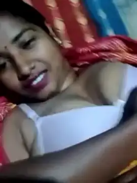 Snapshot of Your_deshibhabi25years chatting on 2, 3, 2026 Your deshibhabi25years online show from 2, 3, 2026