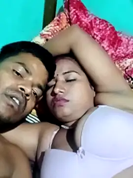 Snapshot of Your_deshibhabi25years chatting on 10, 3, 2026 Your deshibhabi25years online show from 10, 3, 2026